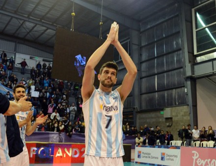 Argentina's Facundo Conte salutes the crowd