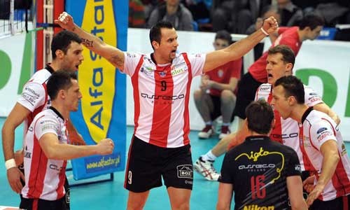 Asseco-Resovia-Rzeszow-with-gold-medal