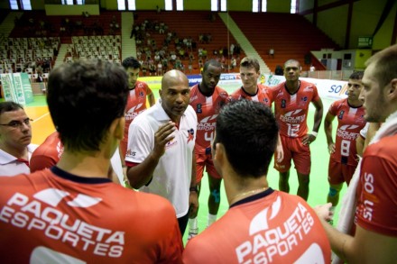 Bernardo-Gilson with team Voleisul/Paquetá Esportes