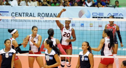 Dominican's girls against Nicaragua