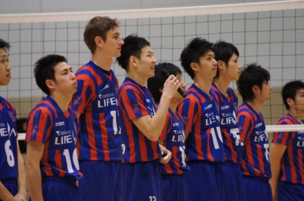 F.C._Tokyo_Volleyball_players