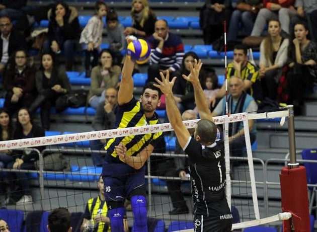 Fenerbahçe vs. Halkbank