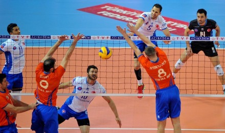 Halkbank-İBB-Juantorena