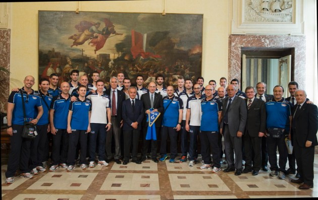Italian-players-and-Prime-Minister-Enrico-Letta
