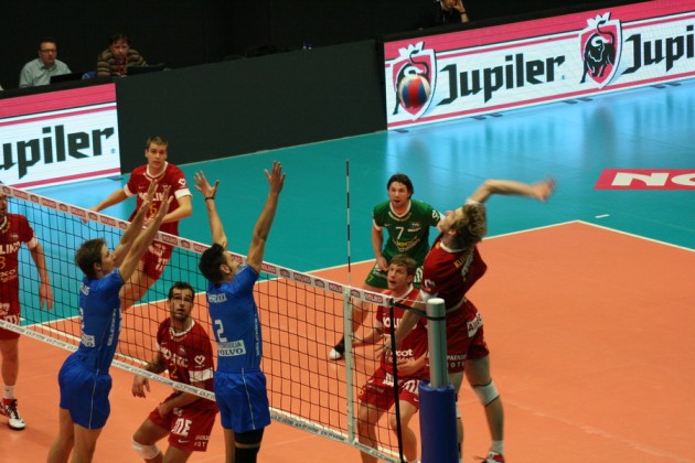 Noliko-MAASEIK-Knack-ROESELARE