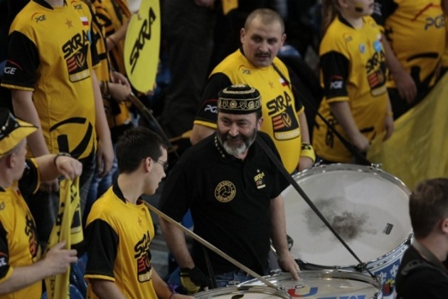 PGE-Skra-fans