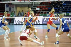 3 wins in 3 matches for Poland after a dramatic 3-2 over Serbia