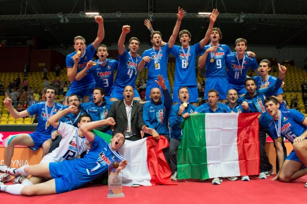 The-Italian-team-celebrates