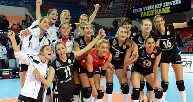 WorldofVolley :: Vakifbank Istanbul, Eczacibasi VitrA Istanbul, Aydemir