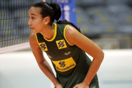 Ana Tiemi new setter of CSM Bucuresti