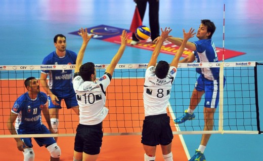 Halkbank vs. Tirol