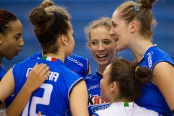 Italy celebrate their comfortable 3-0 victory over Chinese Taipei