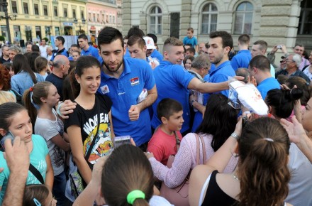 Serbian team with children