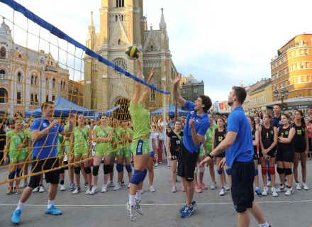 Serbian team with children