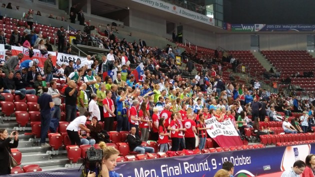 Slovenian and Polish fans together!