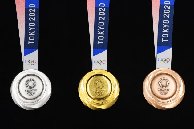 Tokyo-Olympics-medals-reverse