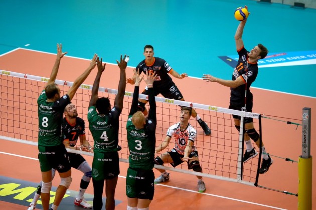 Netzhoppers-vs-BR-Volleys