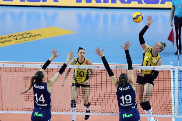 Vakifbank-vs-Fenerbahce