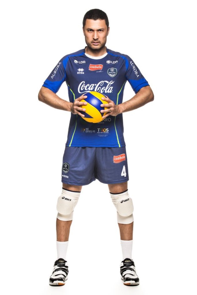WorldofVolley :: BRA M: 43-year-old Marlon is playing one more