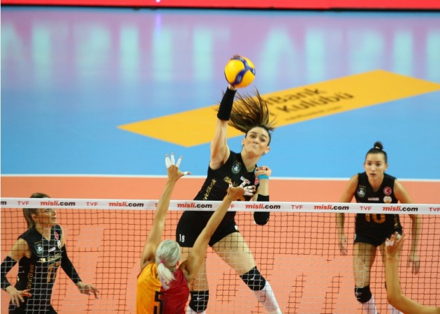 Vakifbank-vs-Galatasaray