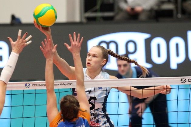 Fedorovtseva in attack