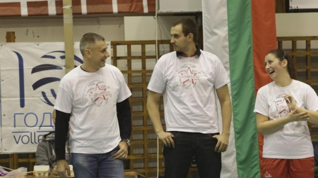 Stoytchev (left)