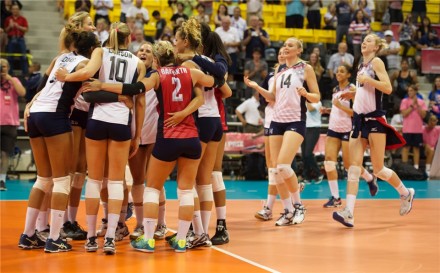 USA girls celebrated new win