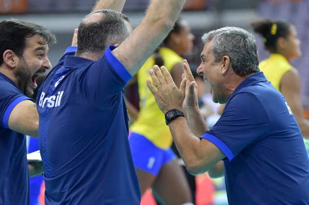 Ze Roberto celebrated important victory of his team