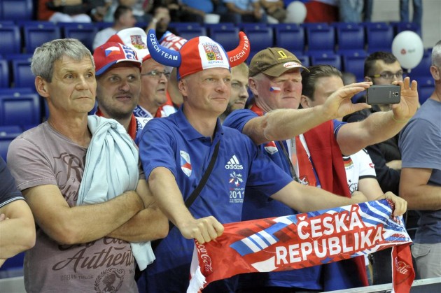 Czech-Republic-fans-Eurovolley-2017 (2)