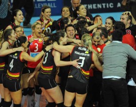 It is Vakifbank, yet again, to claim Turkish derby