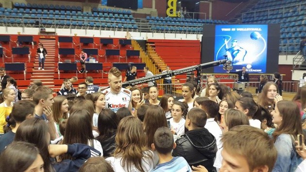 Zaytsev among fans