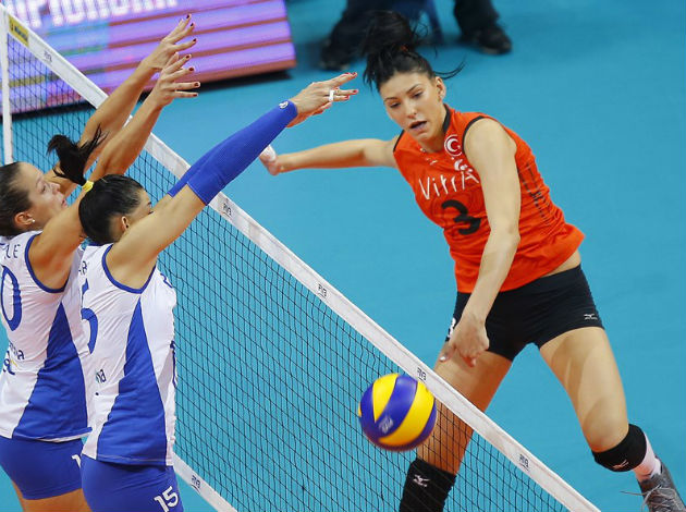 WorldofVolley :: CWCH W: IT IS TRUE – Tijana Bošković places ball into ...