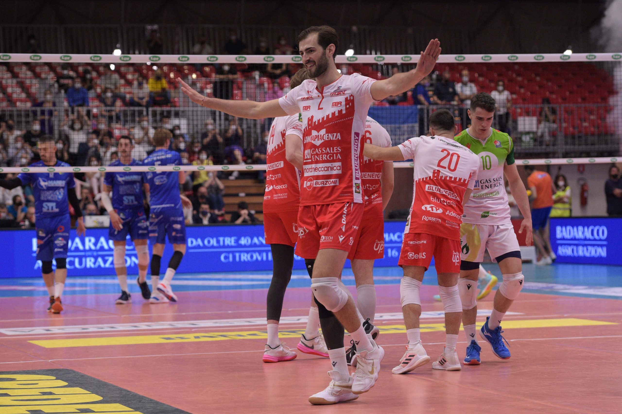 WorldofVolley :: JPN M: Russell leaving SuperLega courts after 7 years ...