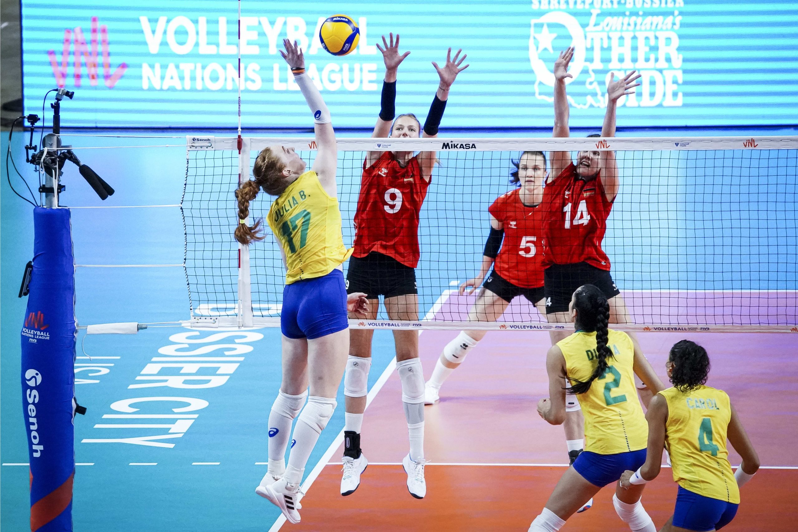 Brazil drops a position in relation to Poland and for the first time in 20  years is not the #1 team on the FIVB senior world ranking : r/volleyball