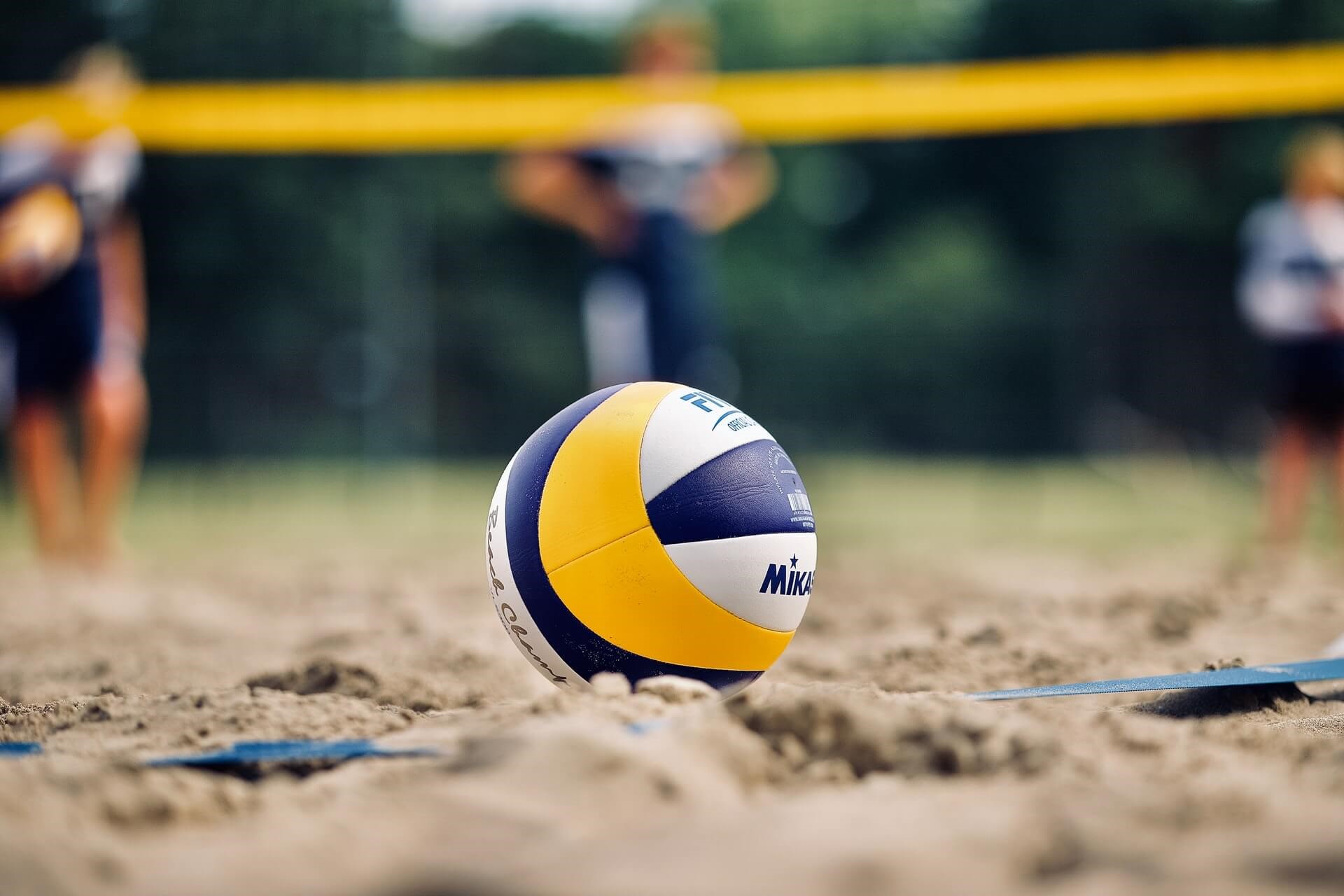 Different Variations of Games You Can Play with a Volleyball Net