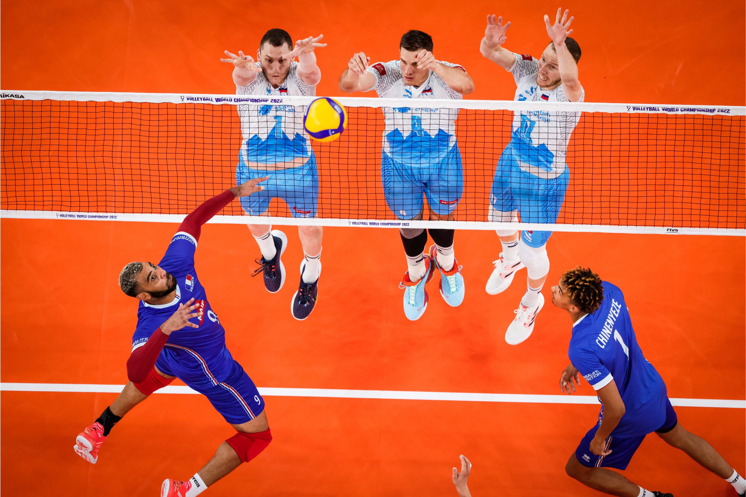 WorldofVolley WCH 2022 M France survives Ljubljana crater; Poland