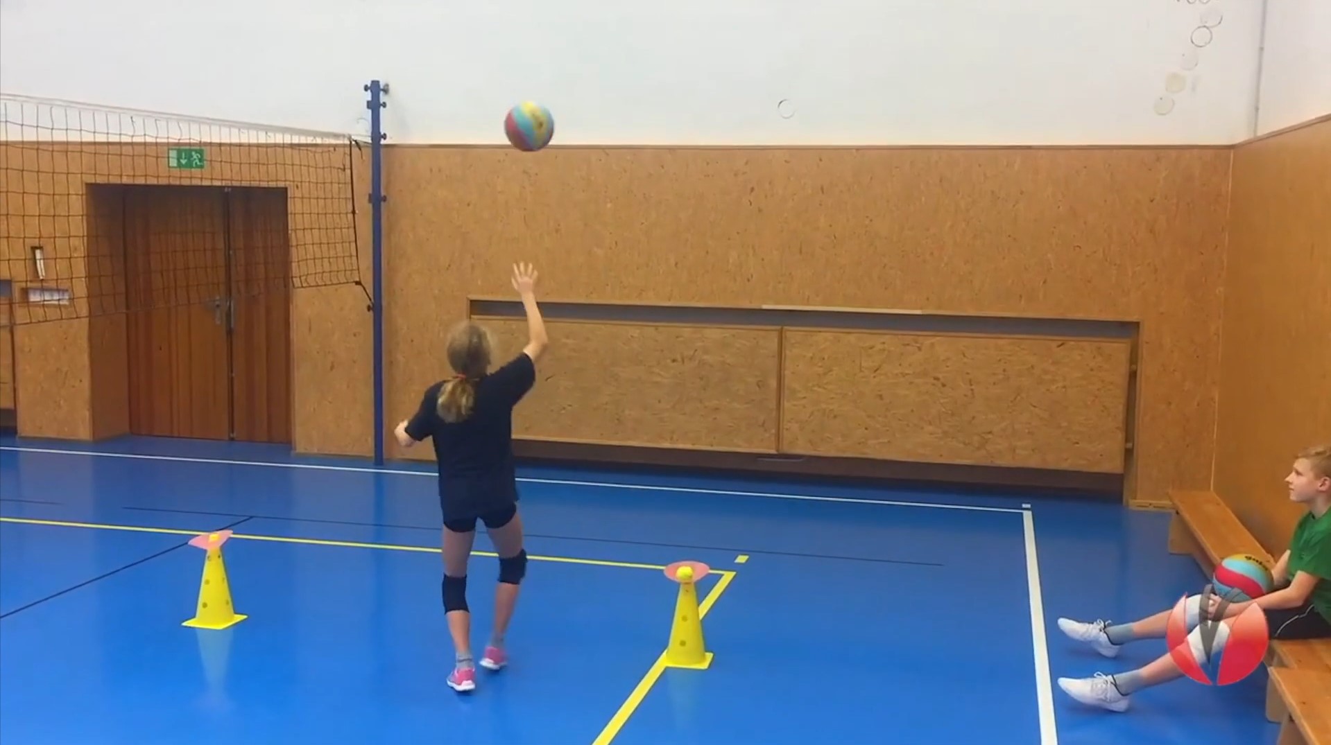 WorldofVolley TEACH KIDS MINI VOLLEYBALL PLAYFULLY WorldOfVolley