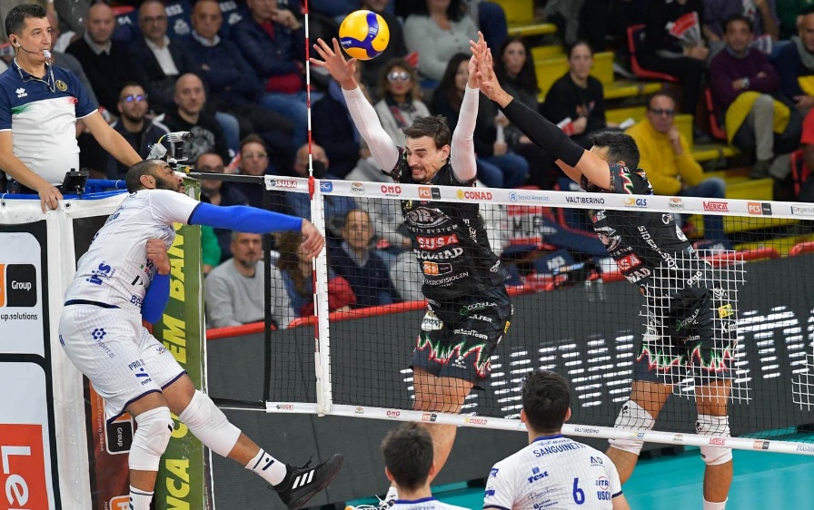 WorldofVolley :: ITA M: Perugia still unbeaten, reach 9-0 after ...