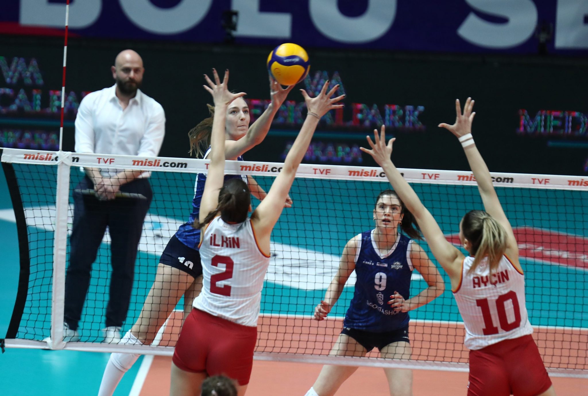 TUR W: Galatasaray Continue Fierce Fight For Playoffs With 5th ...