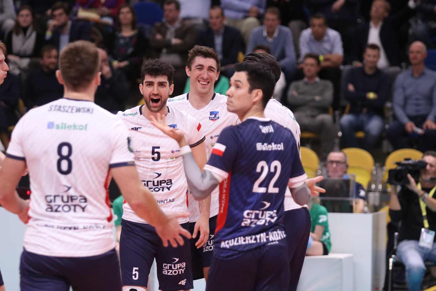 WorldofVolley CL M ZAKSA defeated Trentino in 1st Leg of Champions League quarterfinals