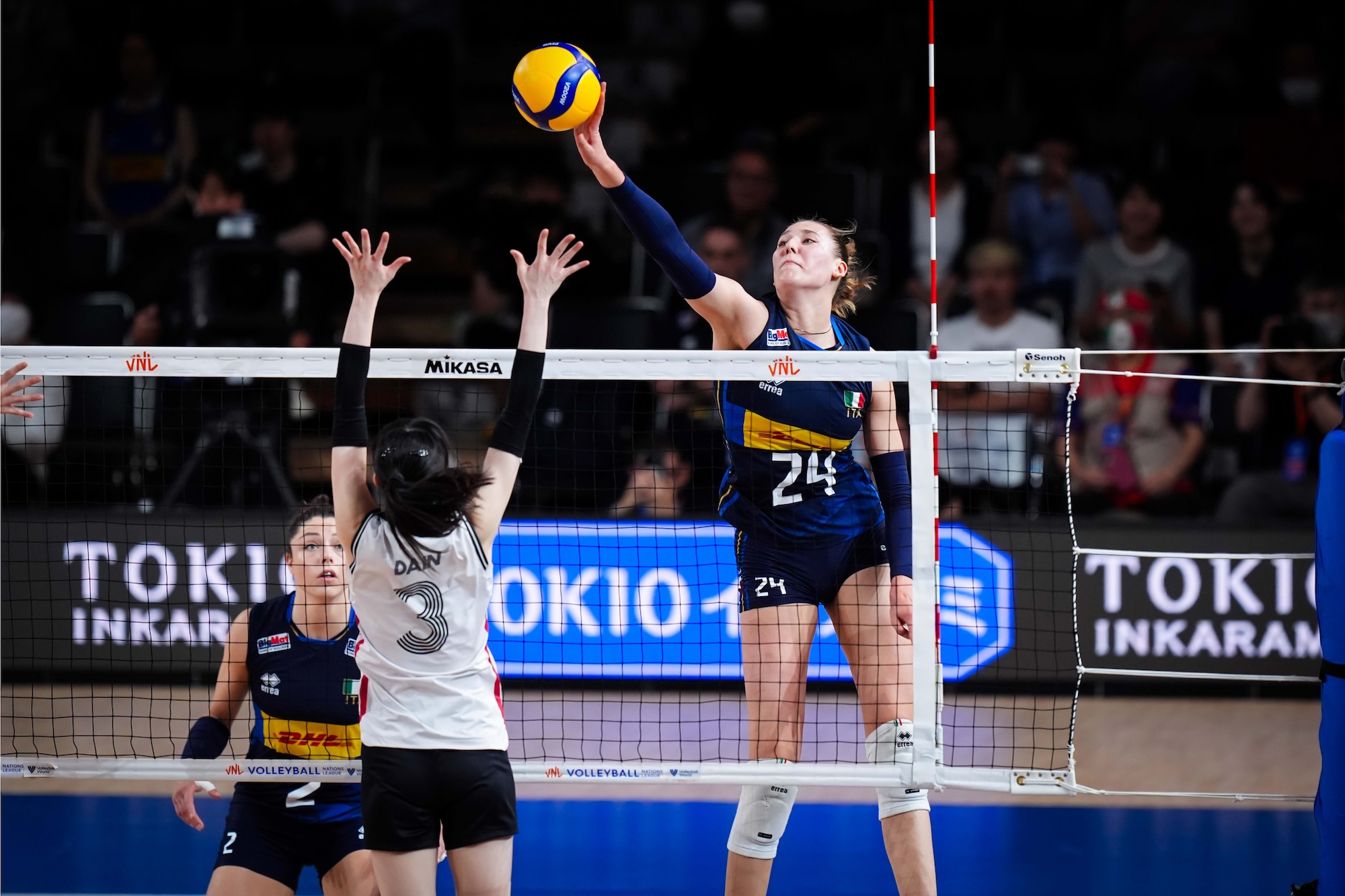 WorldofVolley :: VNL W: Italy Secures 3-0 Victory Over South Korea in ...