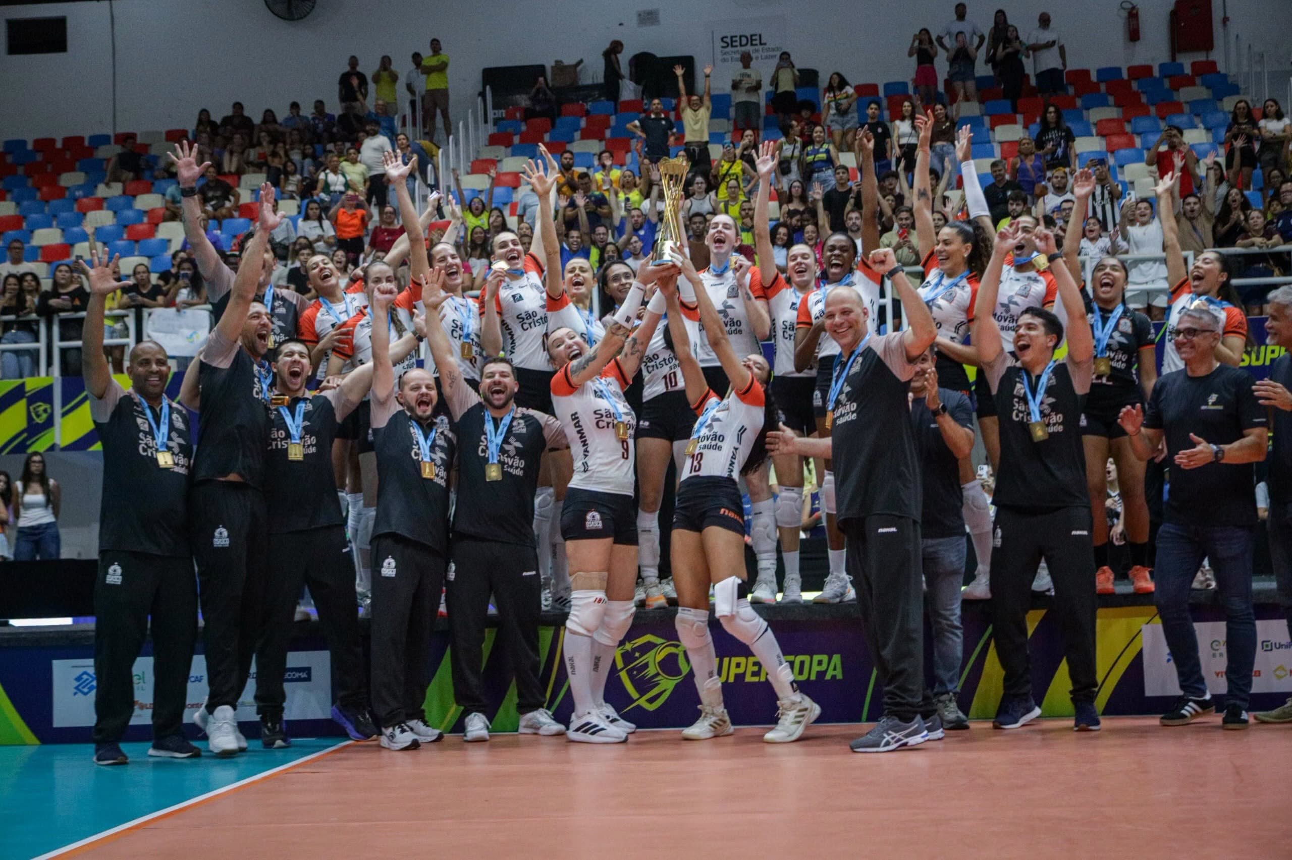 Osasco Sweeps Praia Clube to Claim Brazilian Women's Super Cup